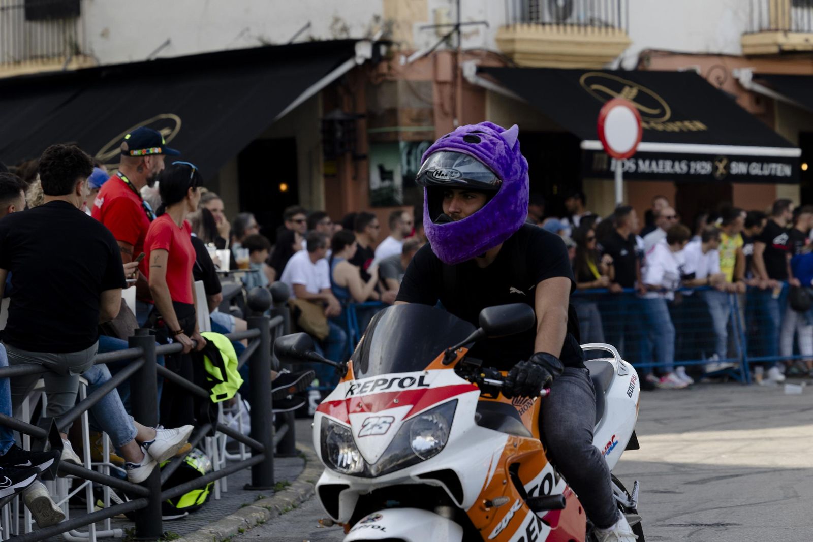 Las imágenes del viernes de Motorada en El Puerto por el Gran Premio de Motociclismo de Jerez 2025