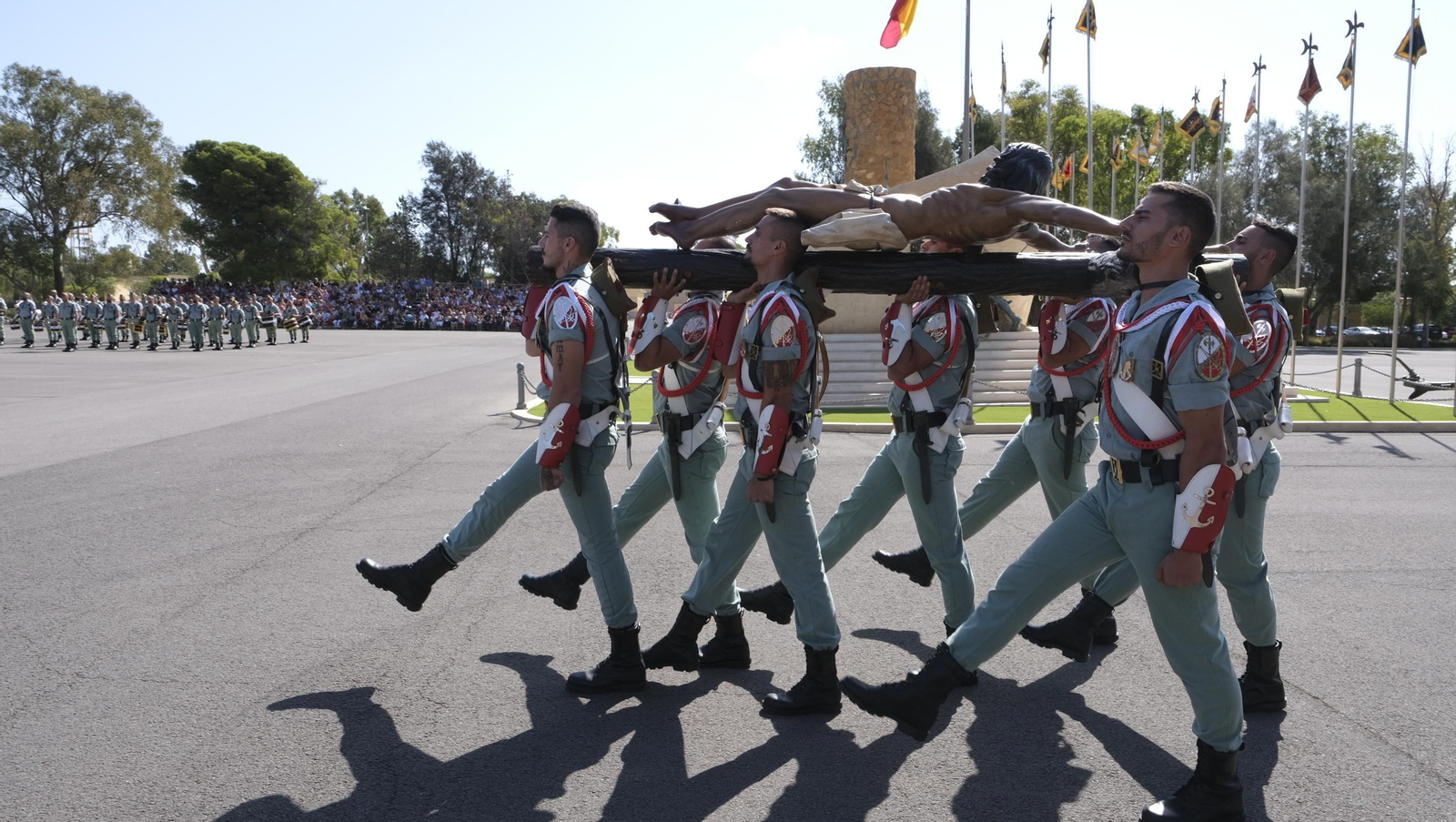 Imágenes del 102 aniversario de La Legión en Almería