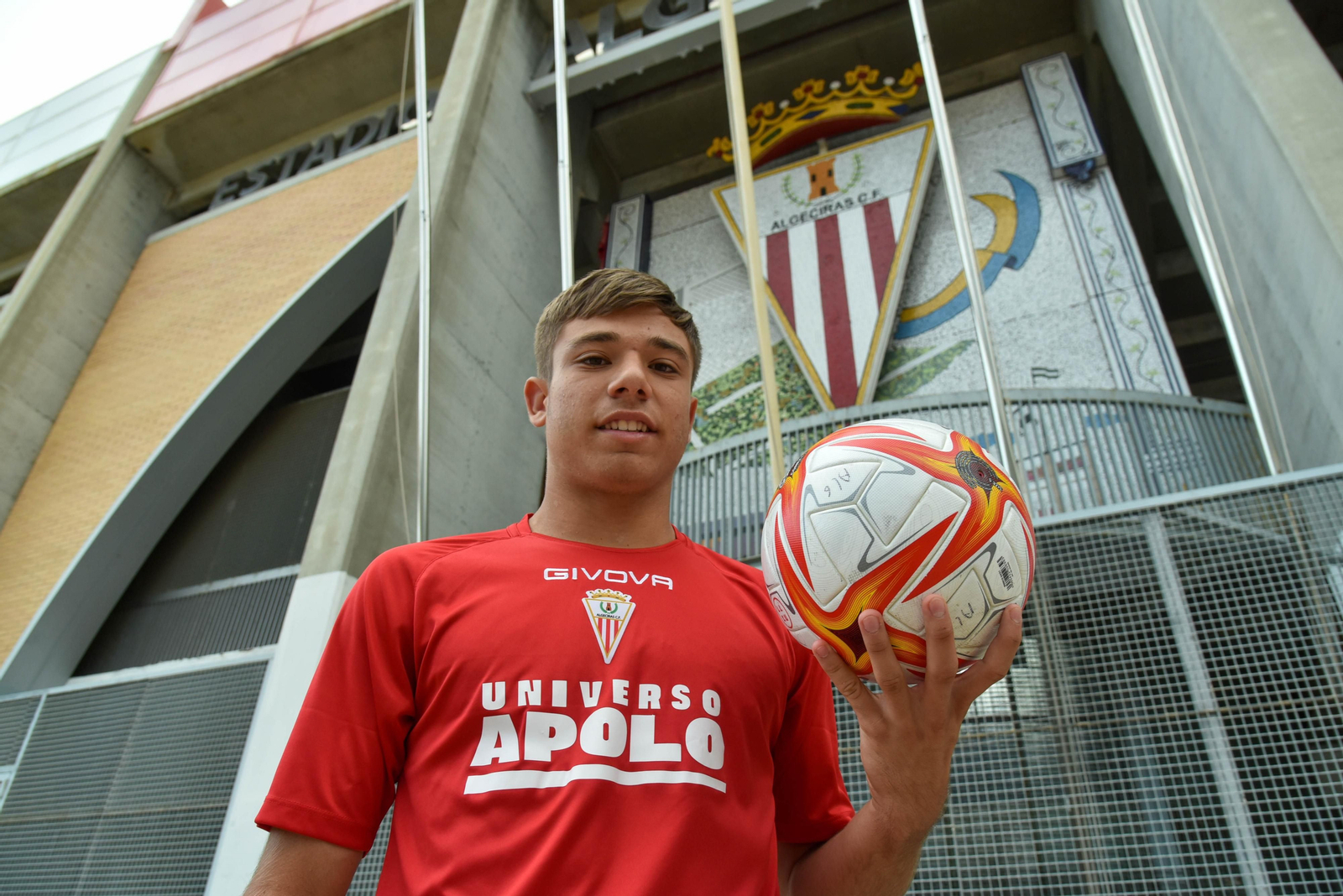 Leiva, a la entrada del Nuevo Mirador.