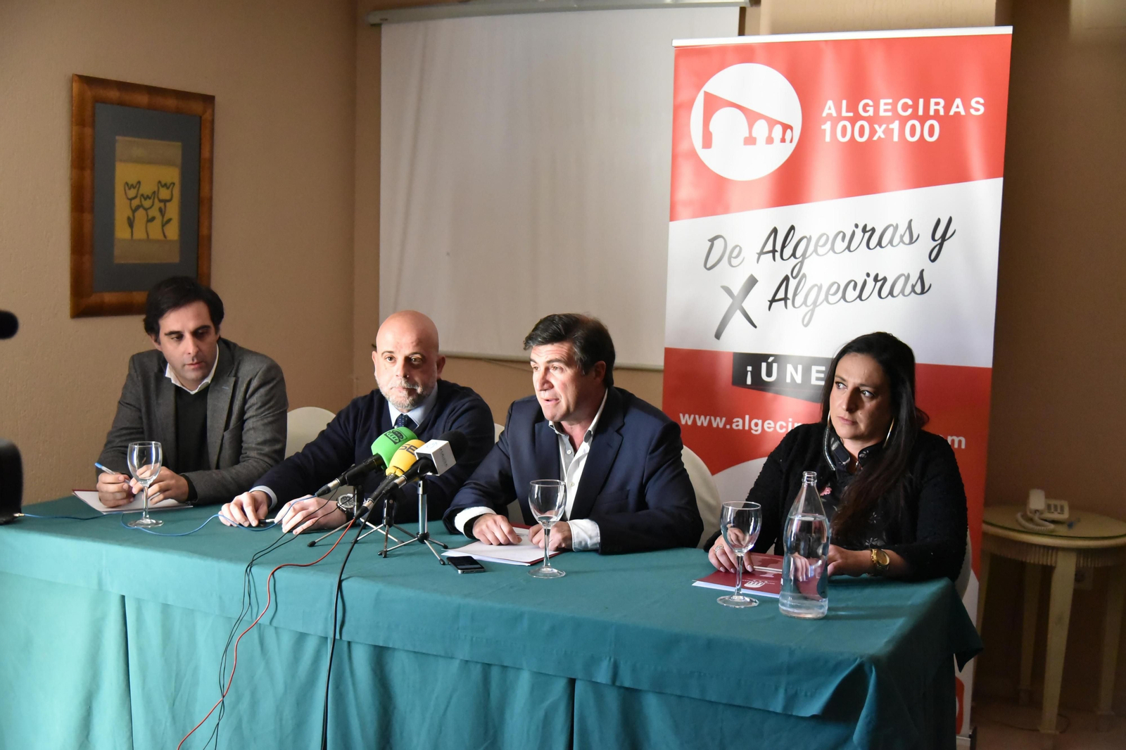 Ignacio de Castro, Antonio Gil, Manuel Barberá y Silvia López, ayer.
