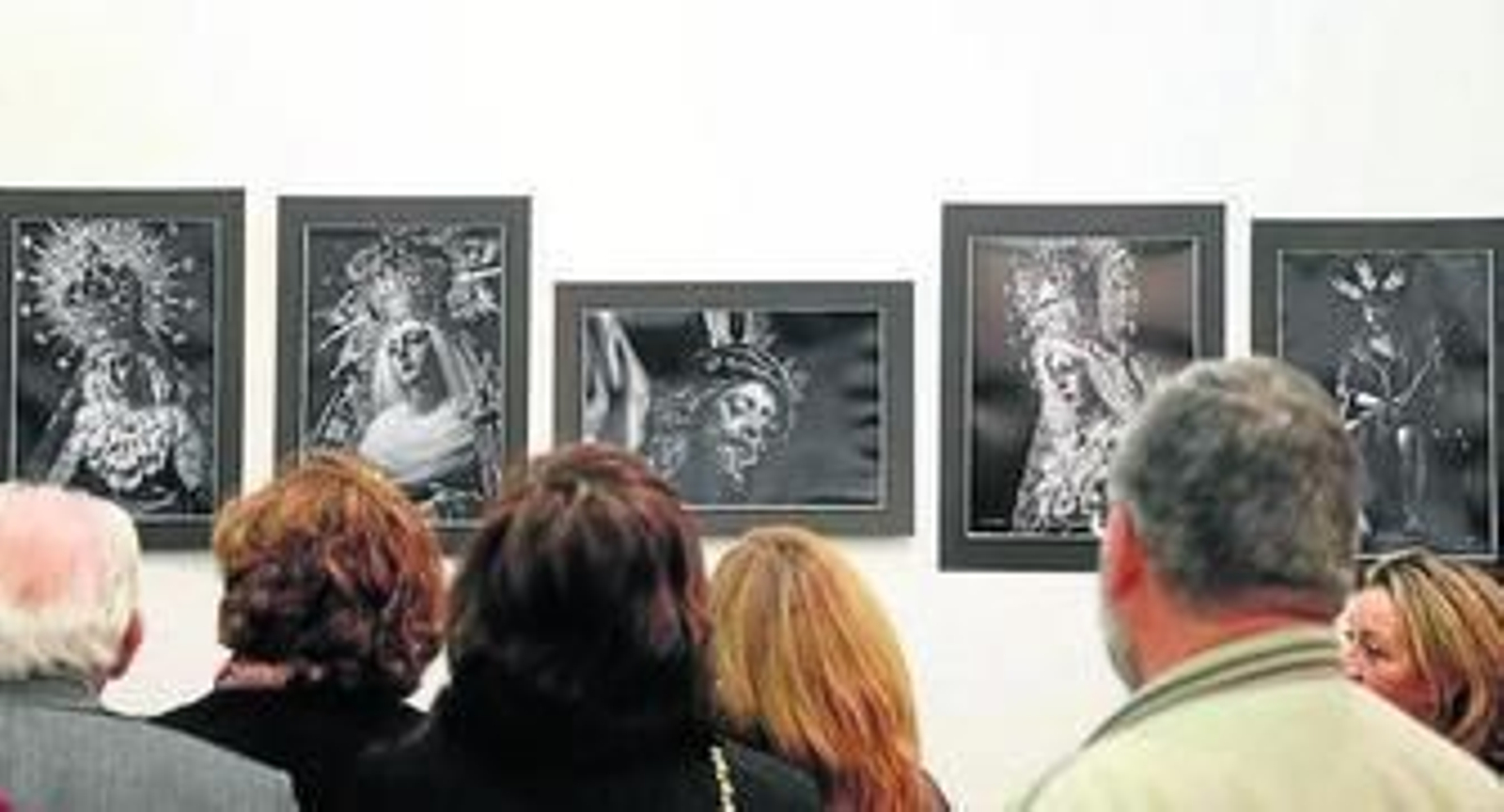 Exposición fotográfica en el Círculo Mercantil.