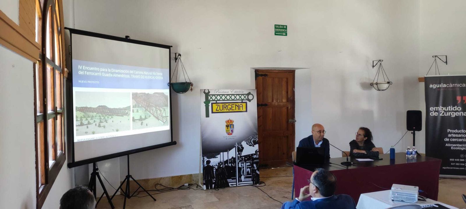 Imagen de la presentación del alcalde huercalense en este IV encuentro.