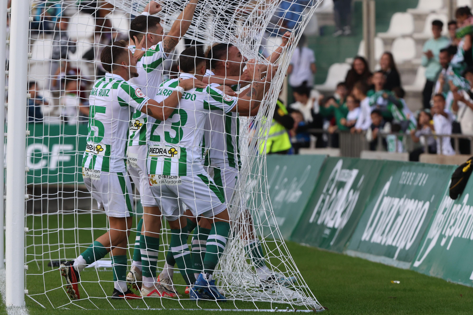 Córdoba CF - Ceuta: Las mejores fotos del partido en El Arcángel