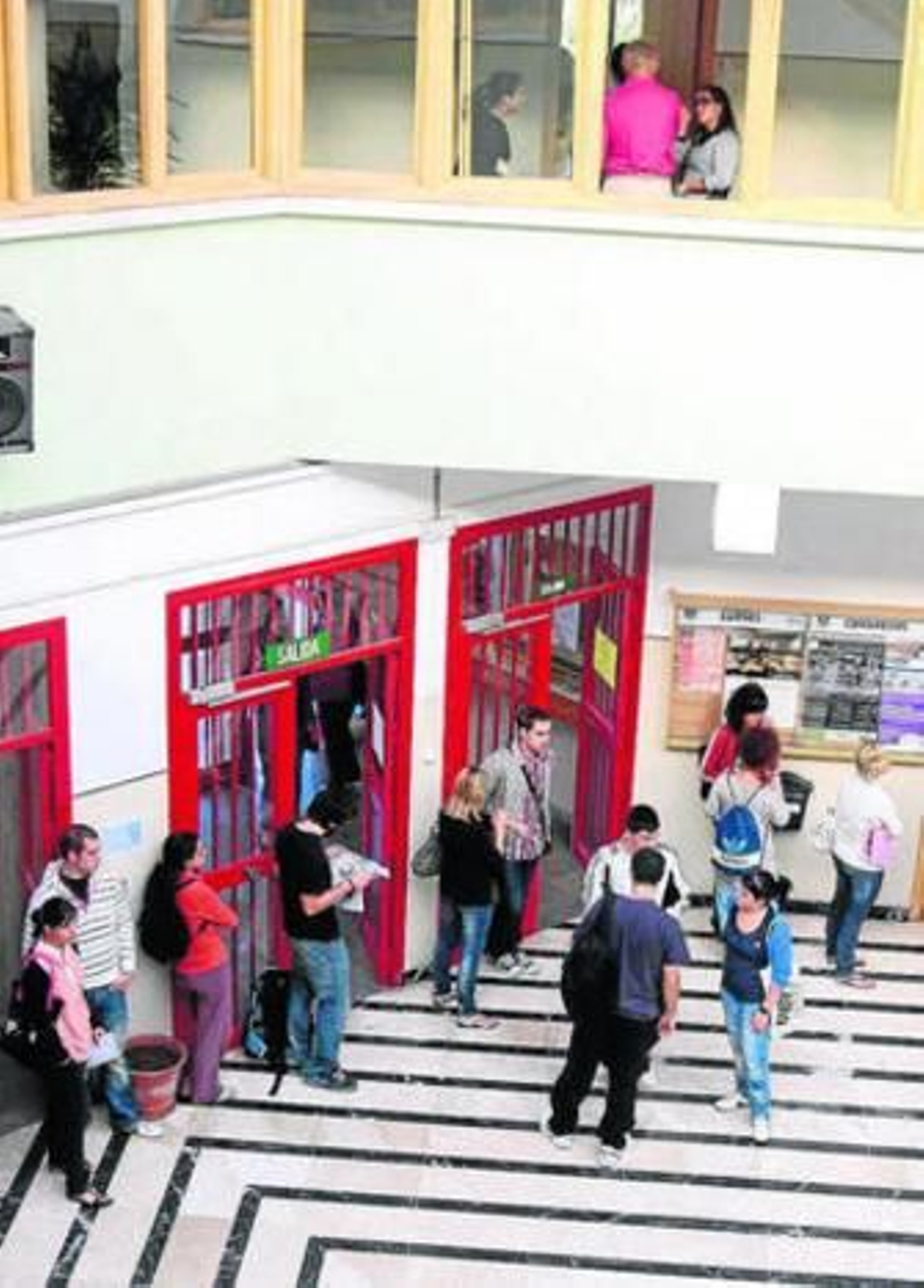 Las fotos fueron enviadas a la Facultad de Ciencias de la Educación.