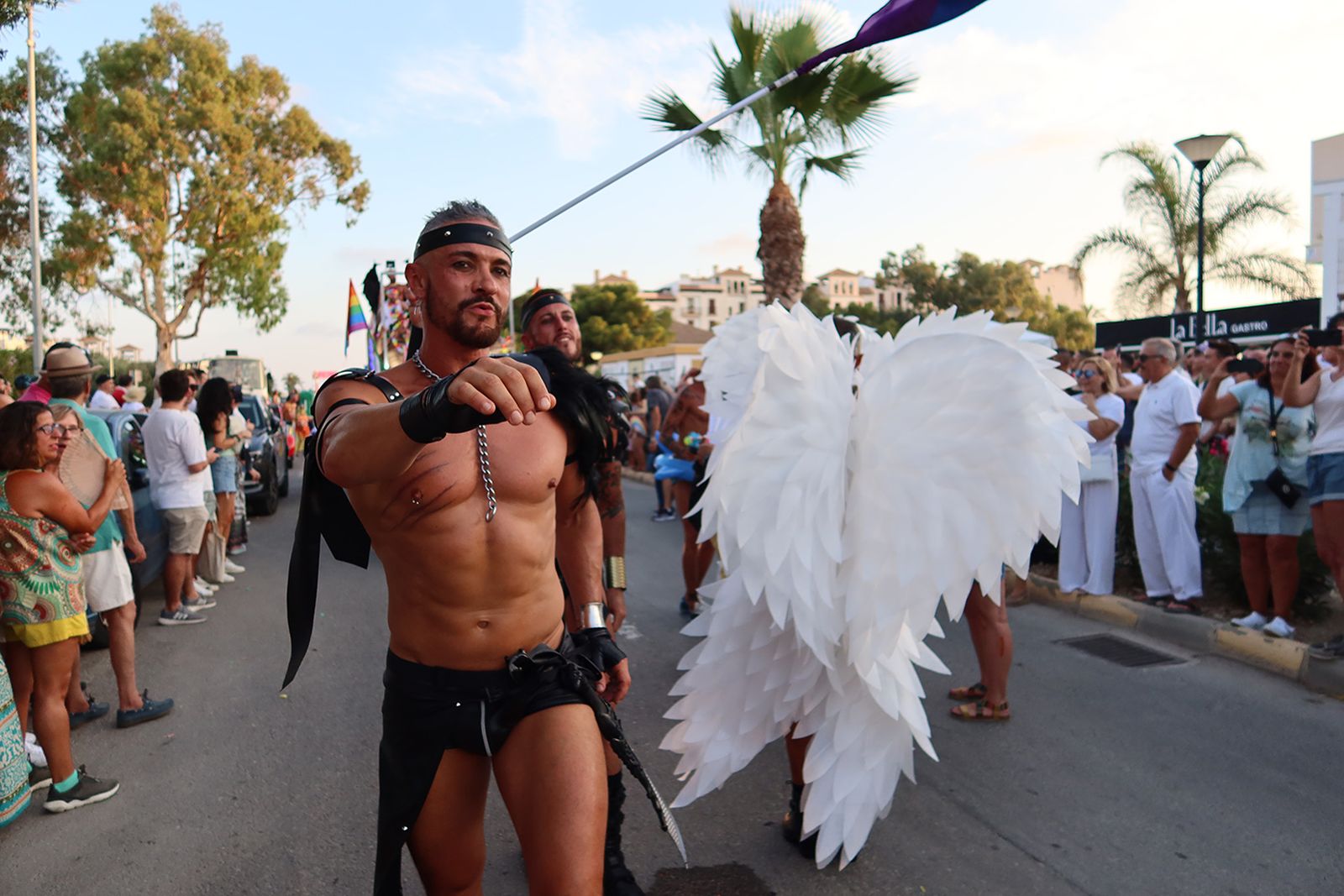 El desfile del Orgullo LGTBIQ de Vera Playa, en imágenes