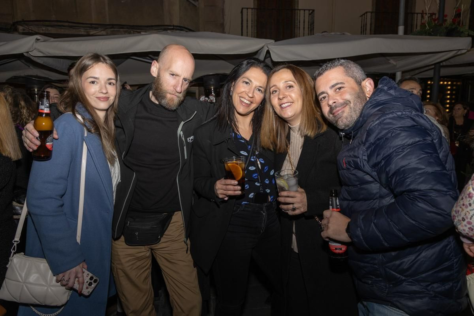 Zambomba de la Hermandad de la Buena Muerte y actuación de Maria Soledad