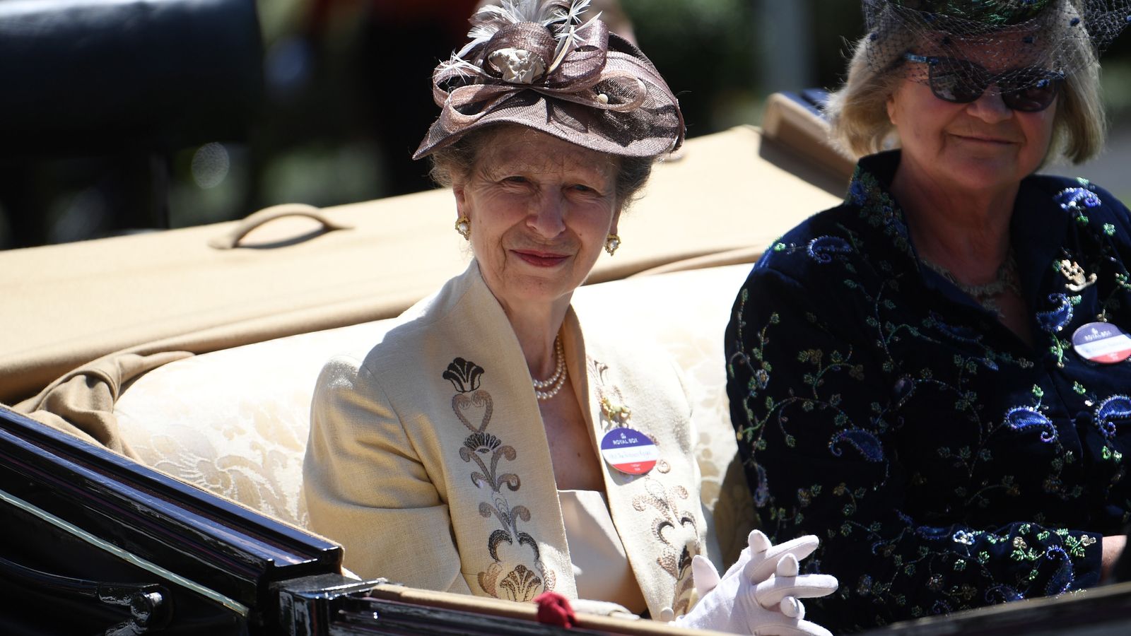 La princesa Ana llegó a Ascot a bordo de un carruaje.