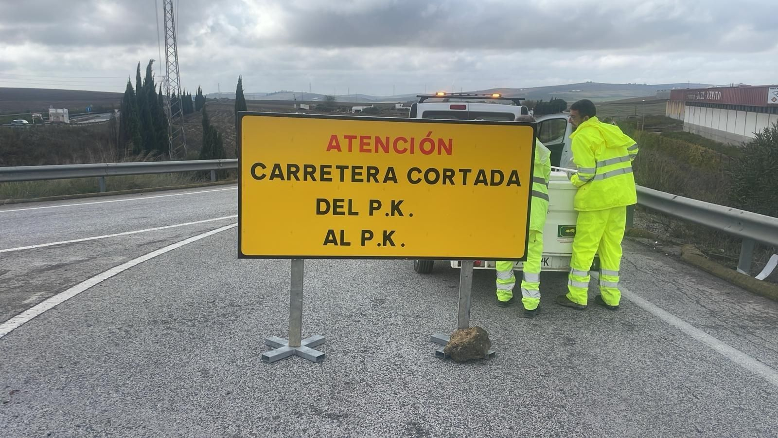 Imagen del corte de una de las carreteras de la red provincial