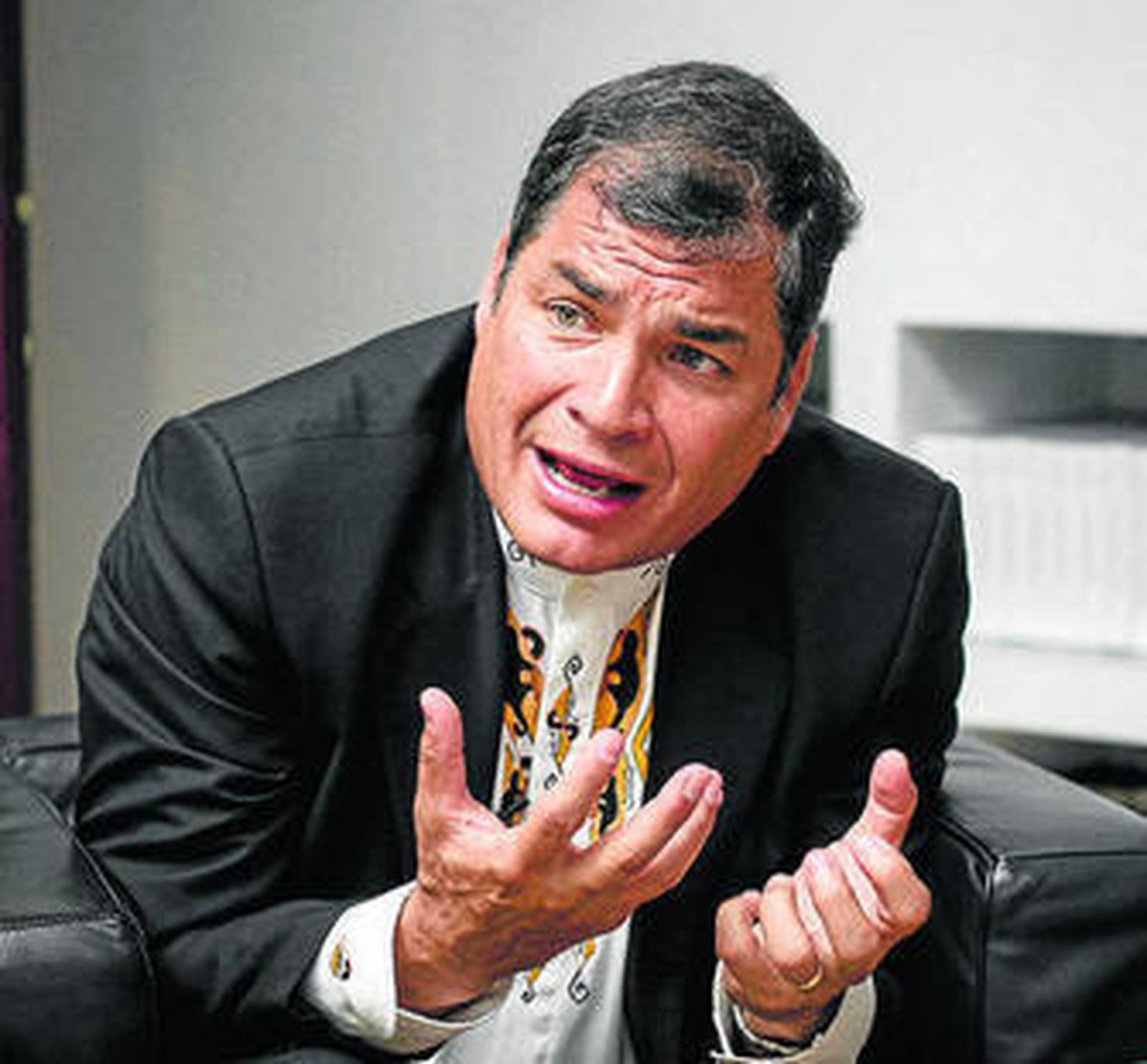 La Cumbre en voz baja