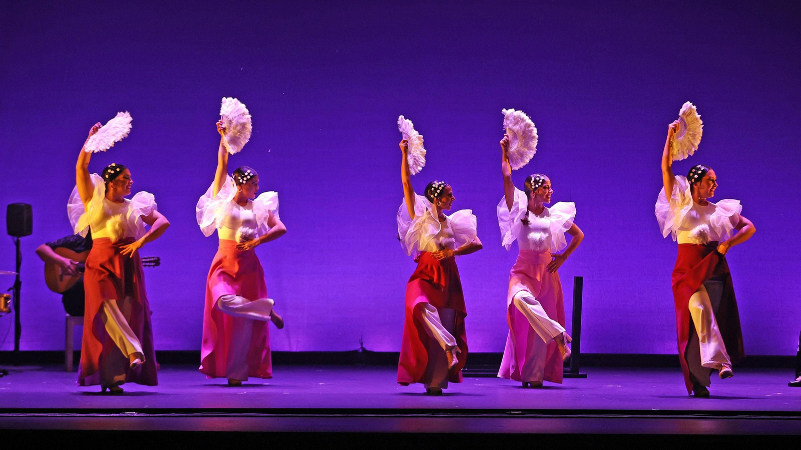 El Ballet Flamenco de Cádiz con 'Acuarela con sal' en el Festival de Jerez