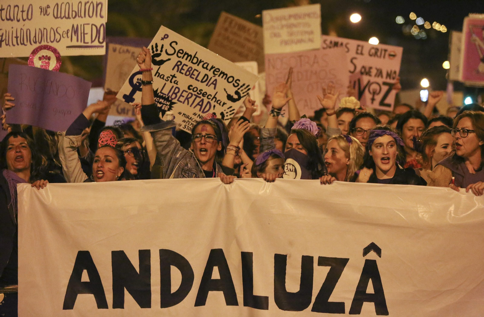 Las imágenes de la manifestación del Día de la Mujer en Málaga