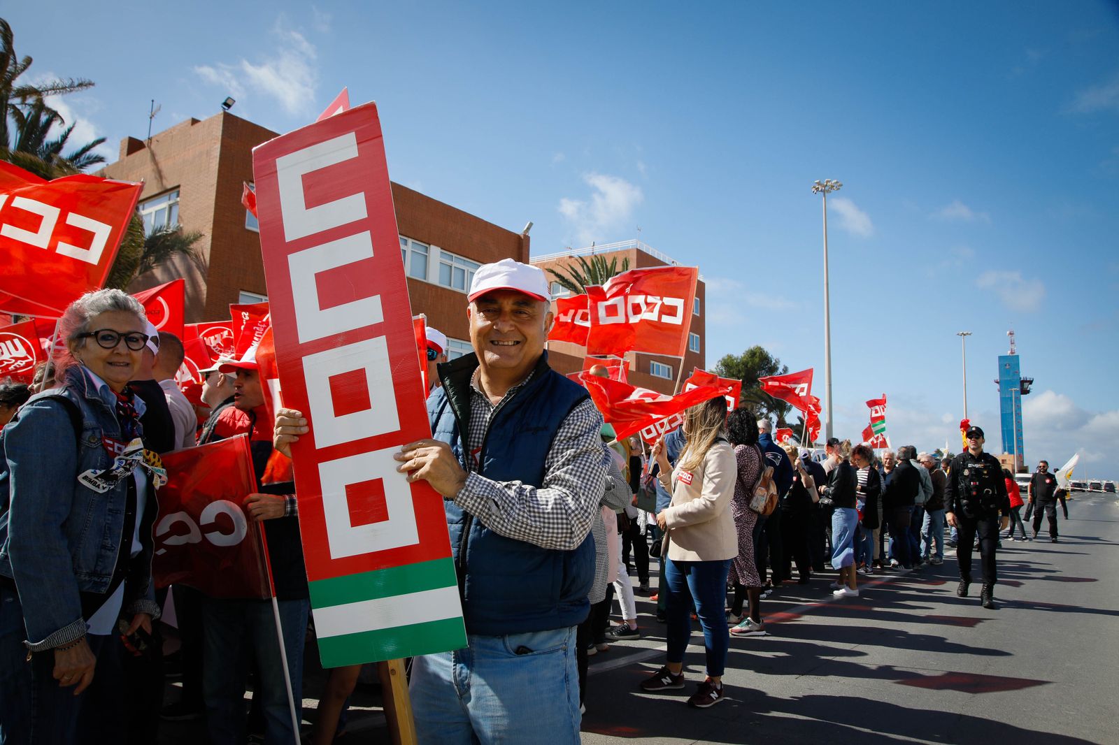 Las imágenes de la manifestación del Día del Trabajador en Almería
