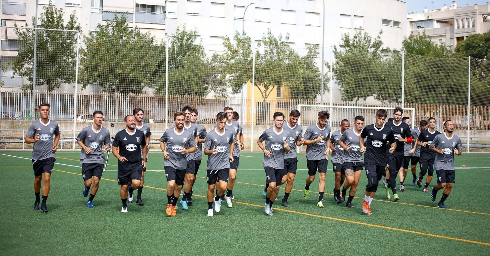 Las imágenes del primer entrenamiento del Xerez CD 22/23