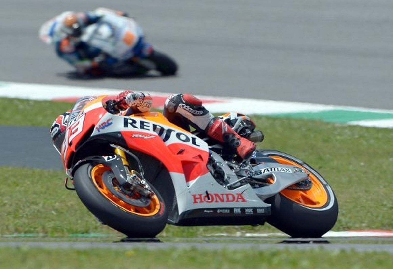 Pedrosa sorprende a Lorenzo y saldrá primero en Mugello