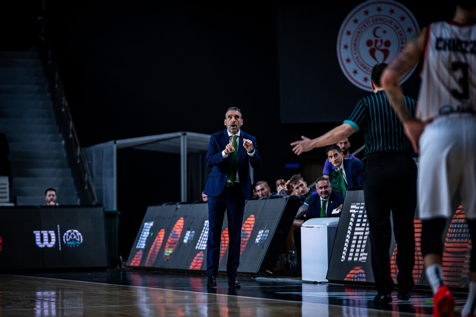 El Manisa Basket-Unicaja, en fotos