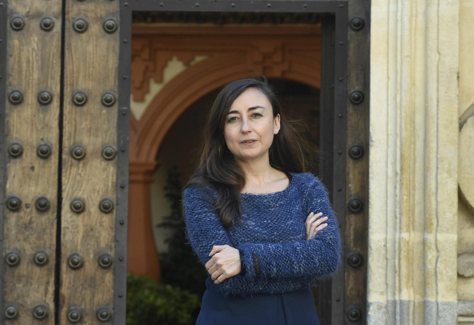 La onubense Elvira Navarro, en Córdoba, en la gira andaluza por su libro.
