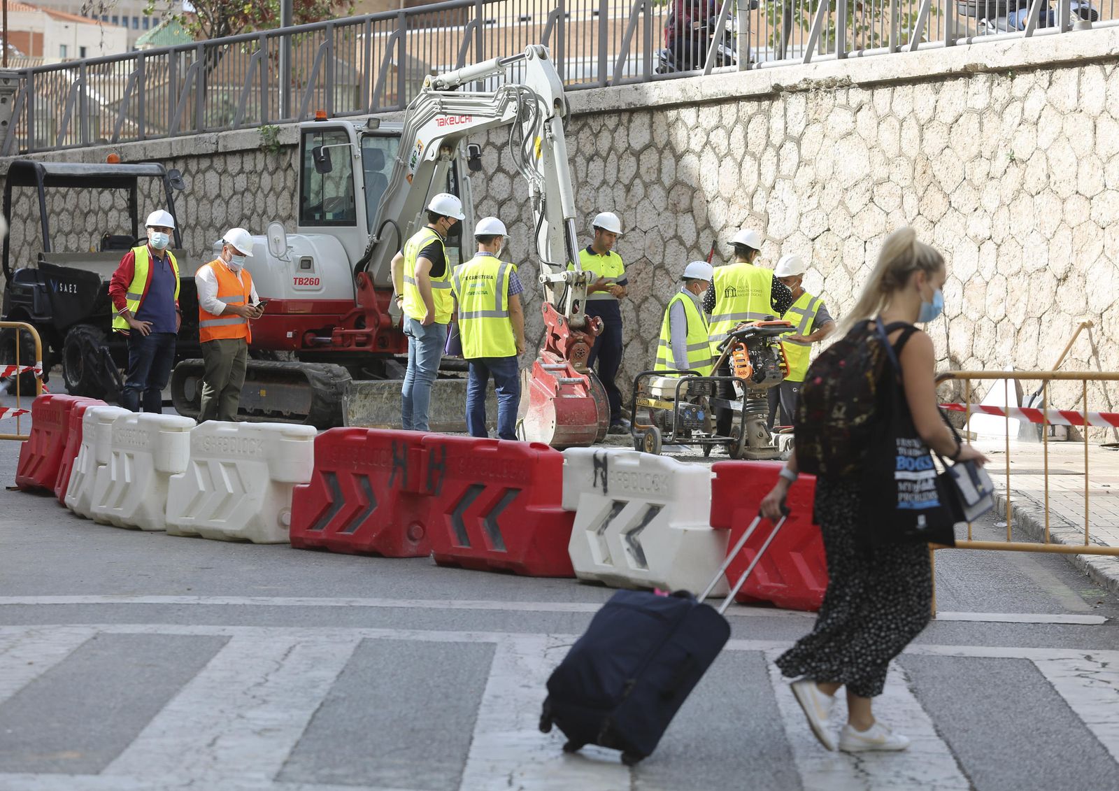 La calle Carretería de Málaga ya está en obras, en fotos