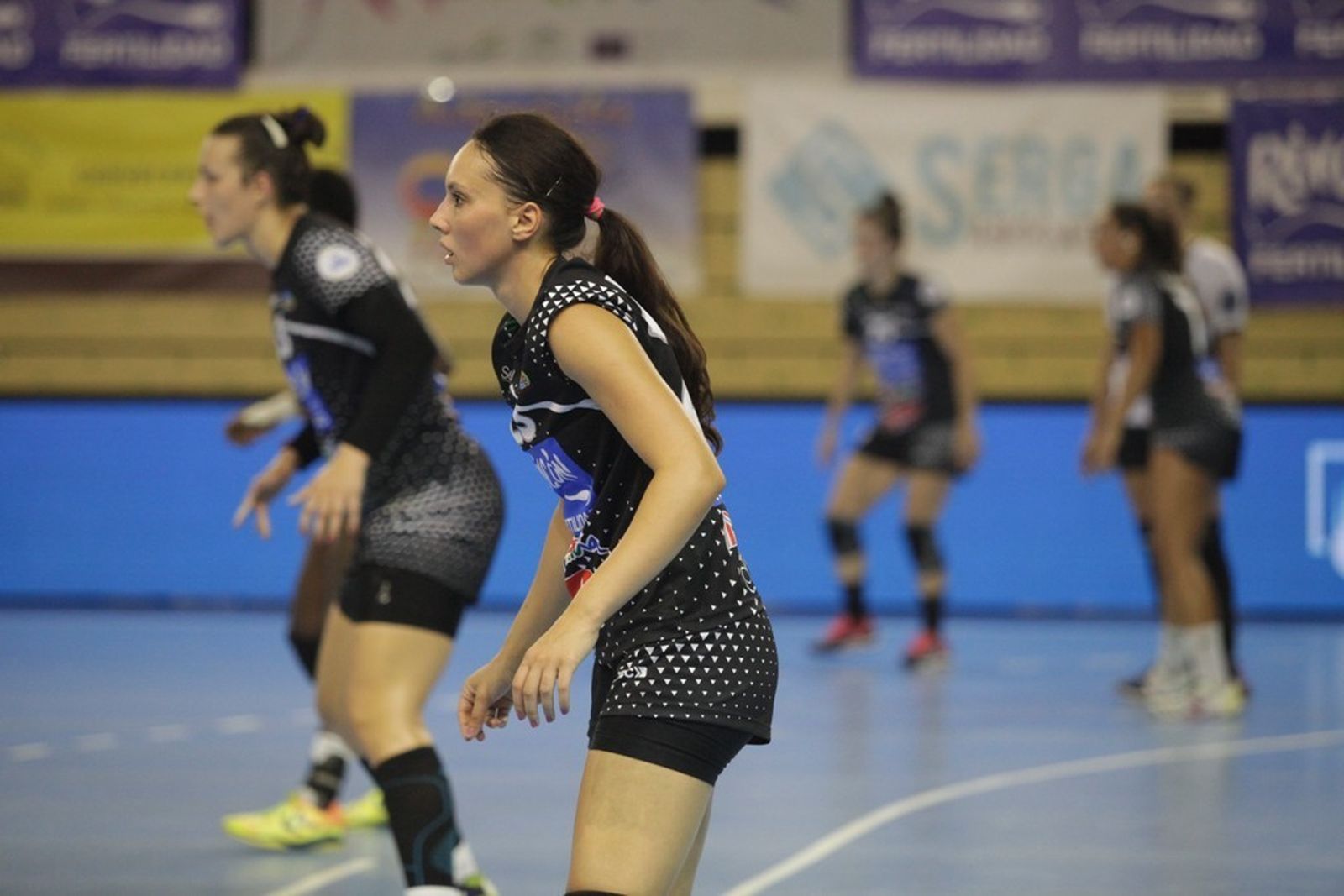 Maja Veljkovic, en defensa.