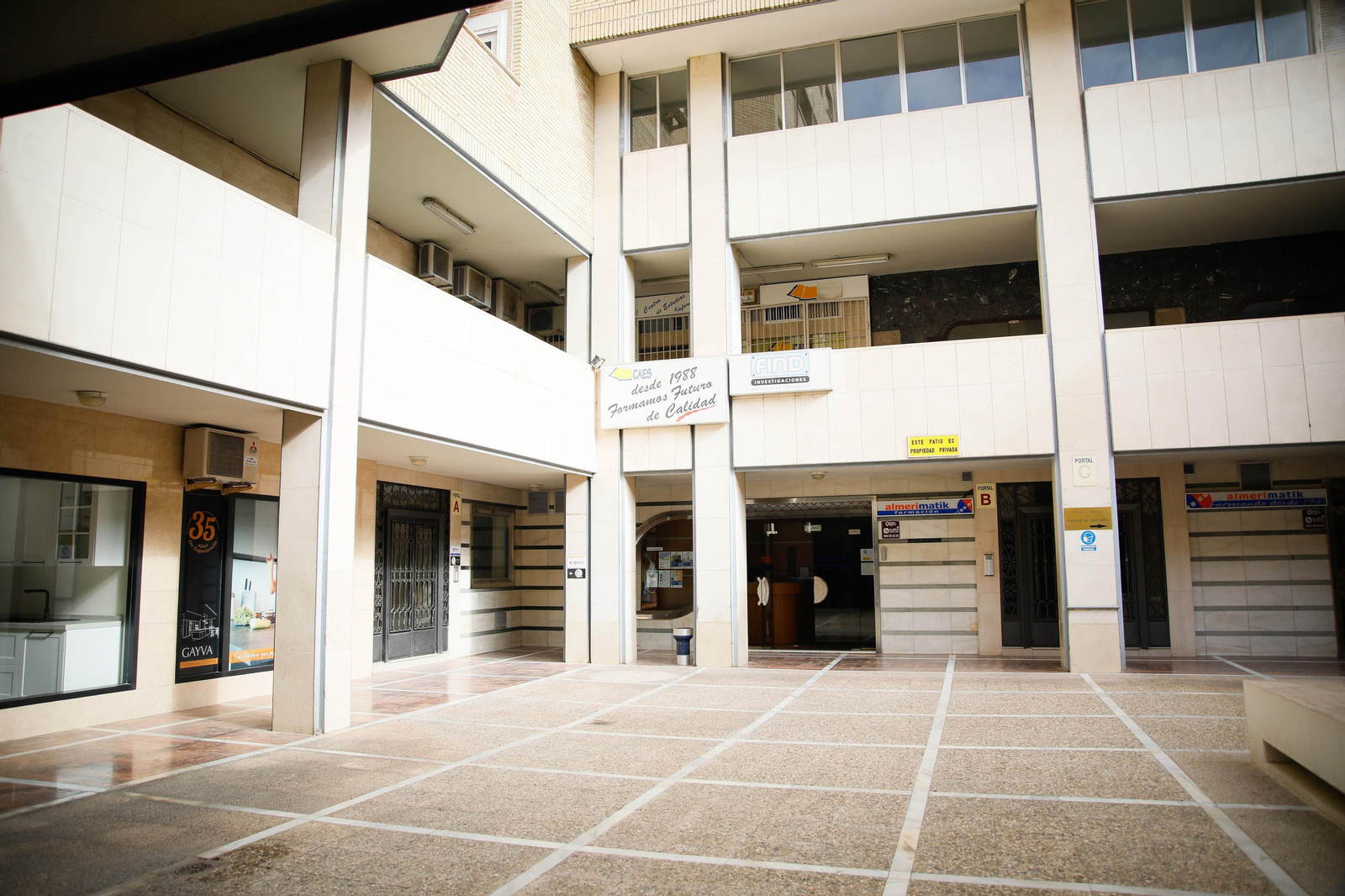 Estas son las imágenes de las galerías comerciales de la ciudad