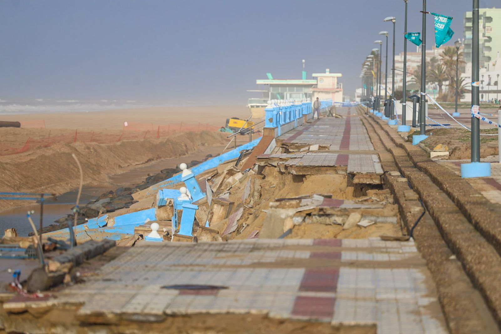 Fotografías de las zonas más perjudicadas de Matalascañas tras los últimos temporales
