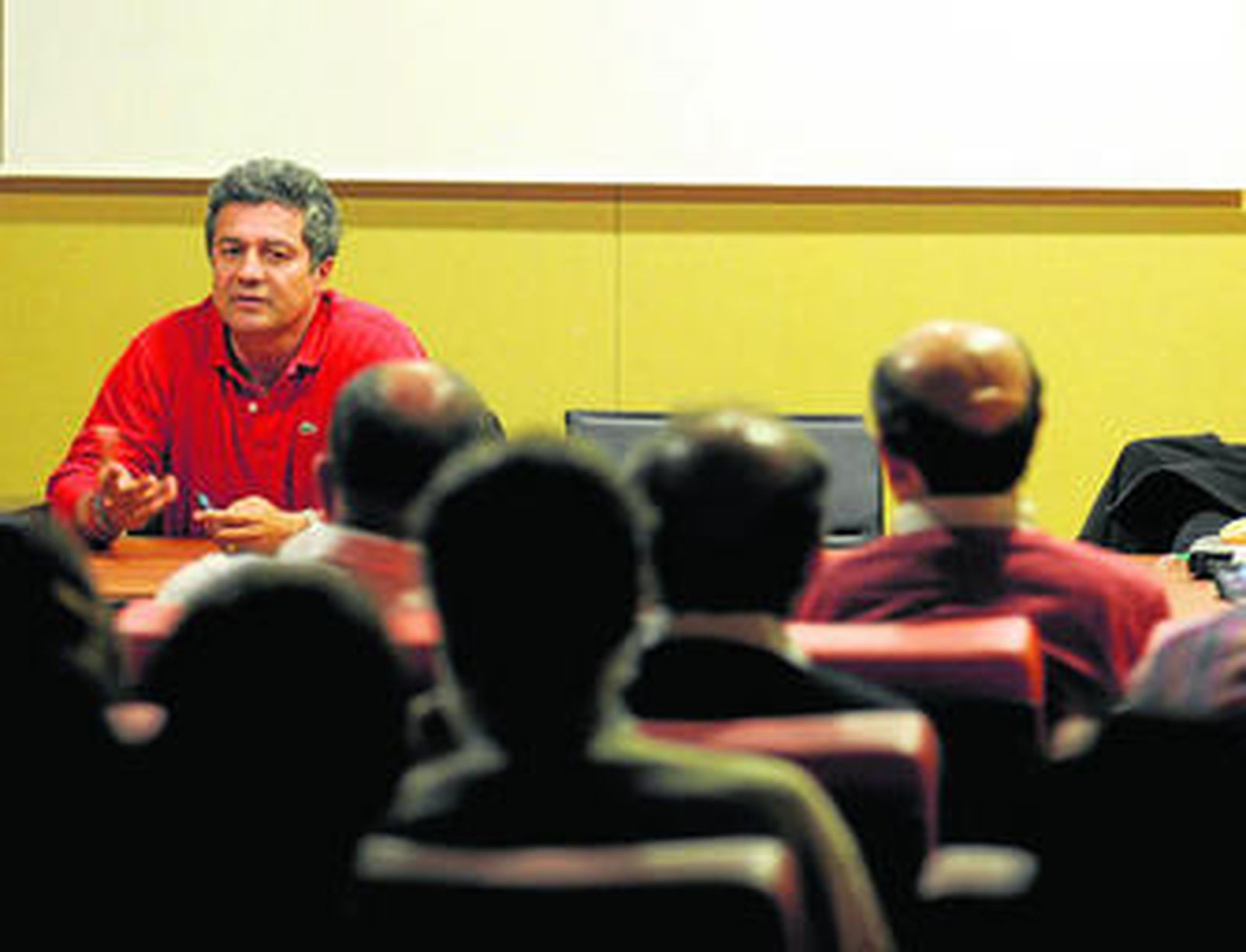 Ernesto Bazán, ayer, en Granada.