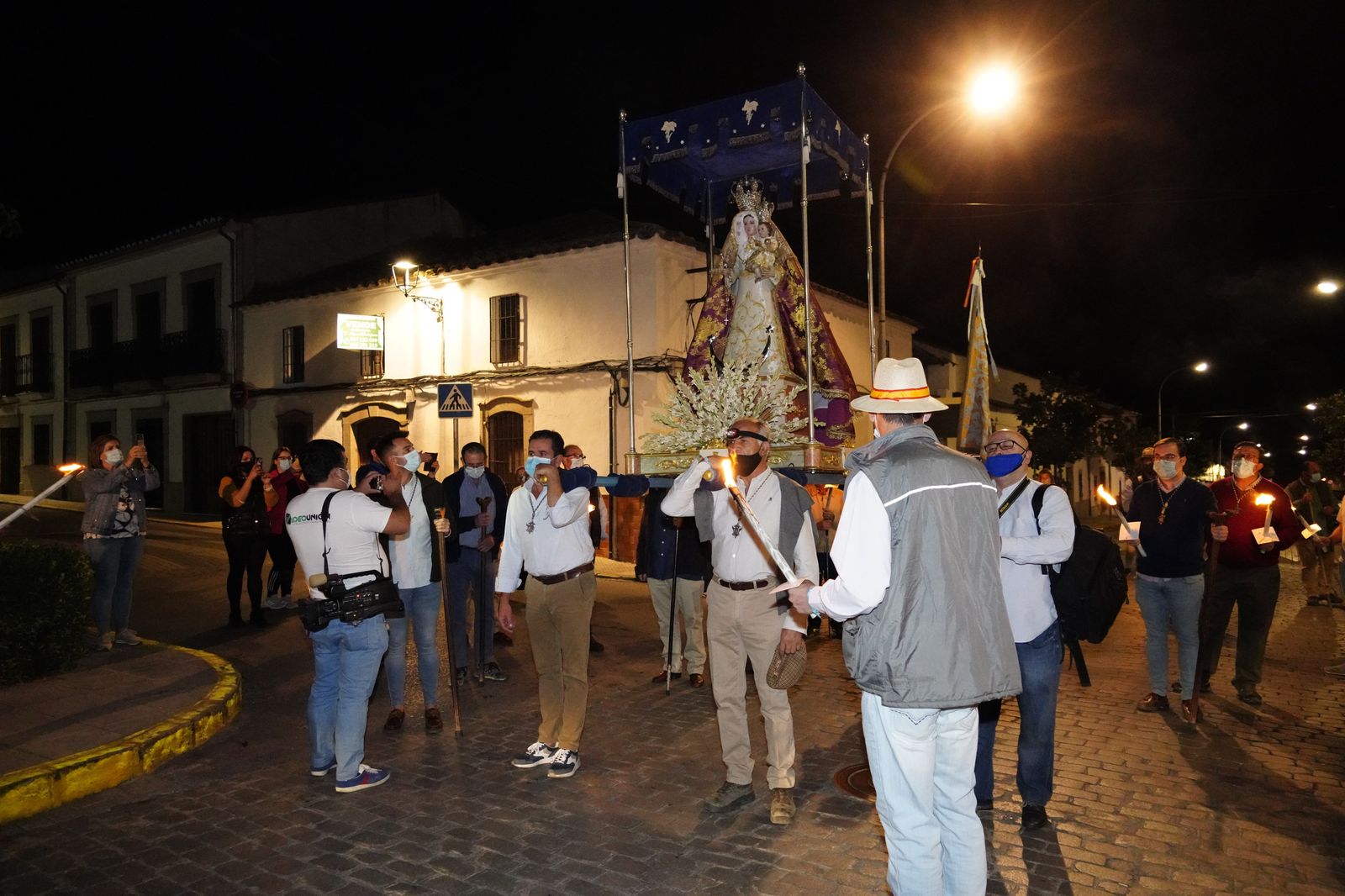 Las fotografías del traslado de la Virgen de Luna al santuario de La Jara