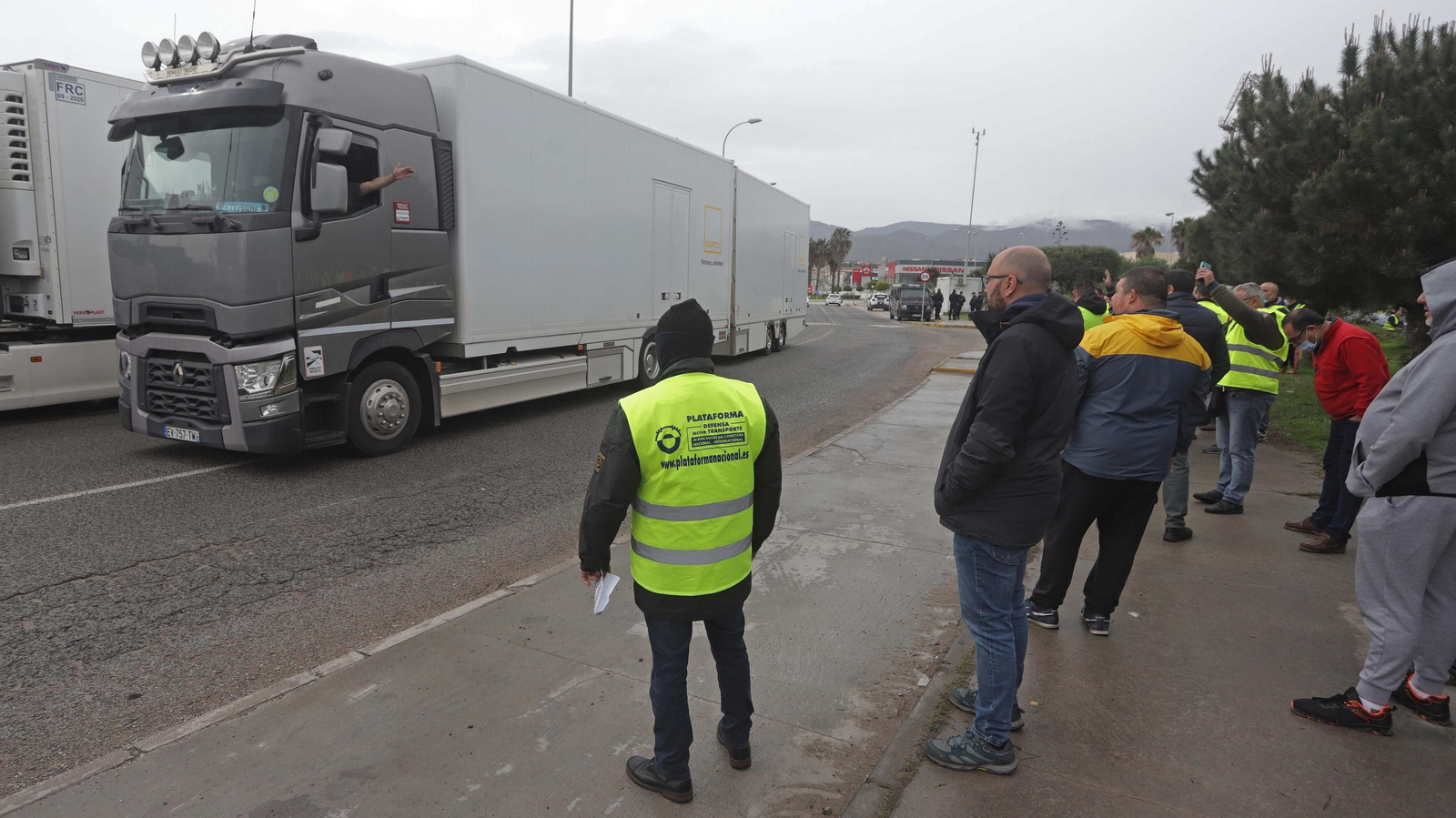 Fotos de la cuarta jornada de huelga de camioneros en Algeciras