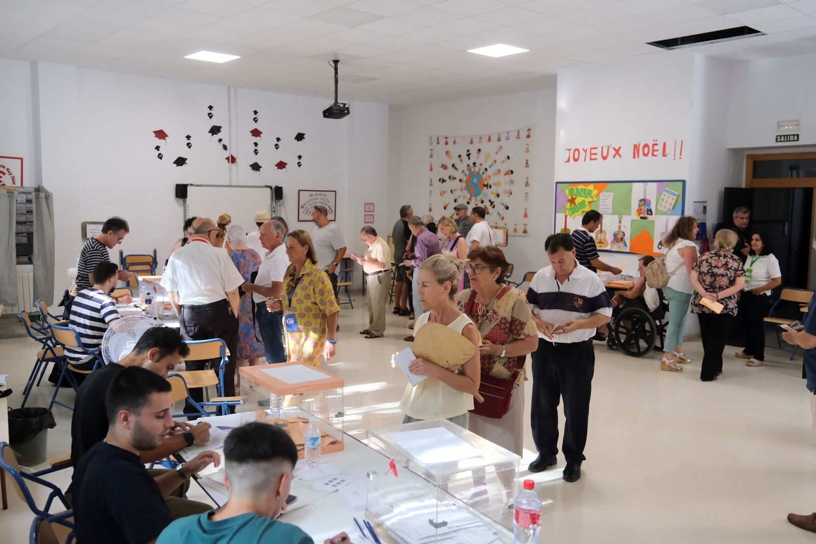 La jornada electoral en Córdoba, en imágenes