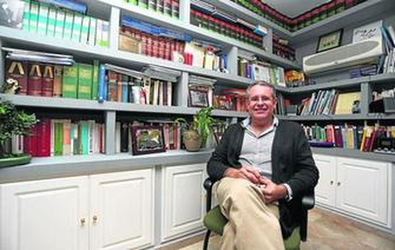 José Luis Rodríguez, en su despacho jurídico.