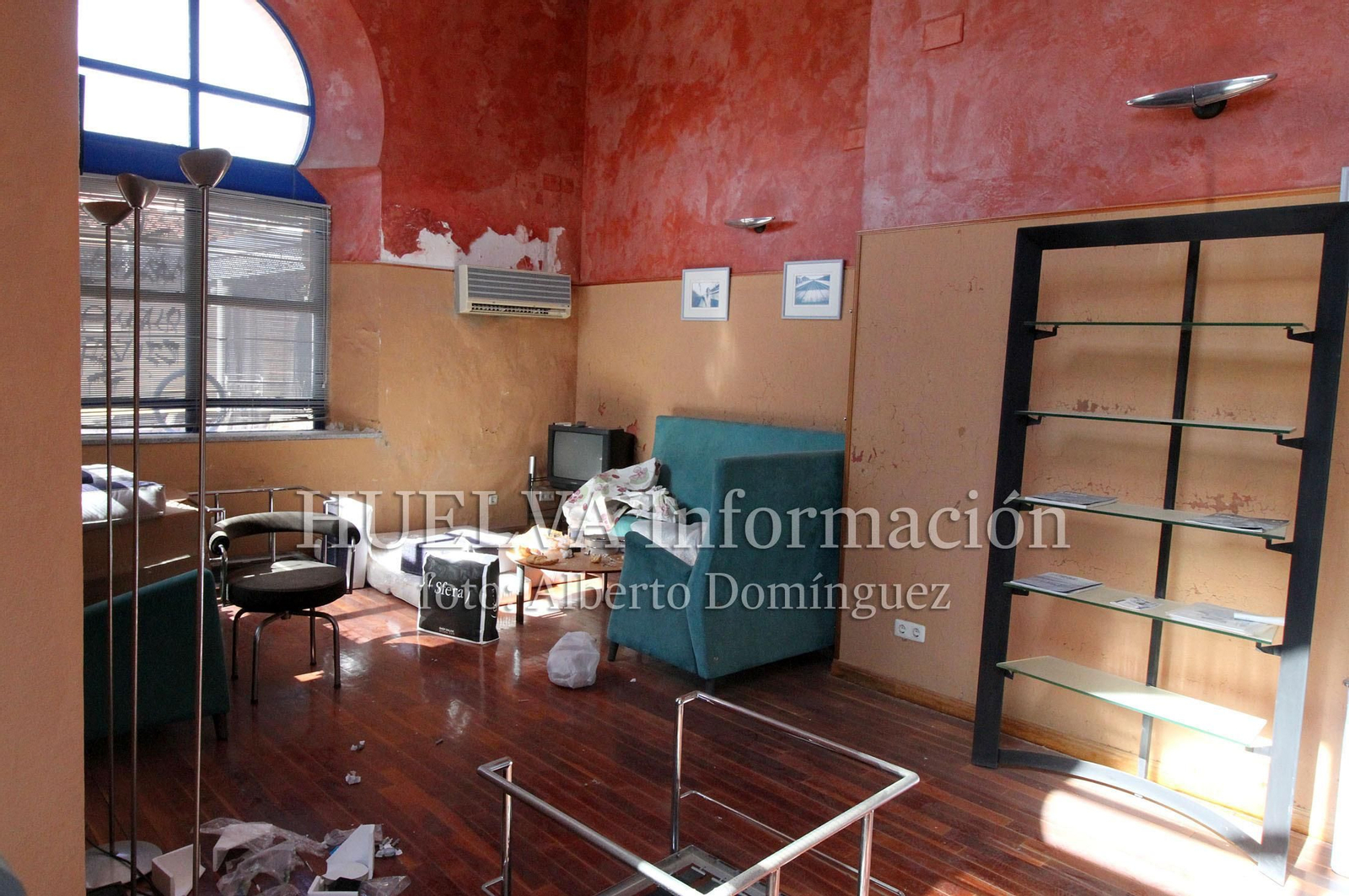 Imágenes del estado actual de la antigua Estación de Tren de Huelva