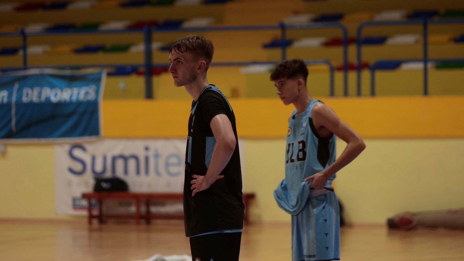 Marcus Obitsoe (en primer término) y Ale Caballero, llamados a debutar este sábado