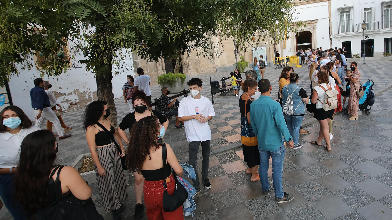 Se inaugura 'De Copa en Copa' en los Claustros y comienzan en el Alcázar las 'Catas Magistrales' con los vinos de Lustau