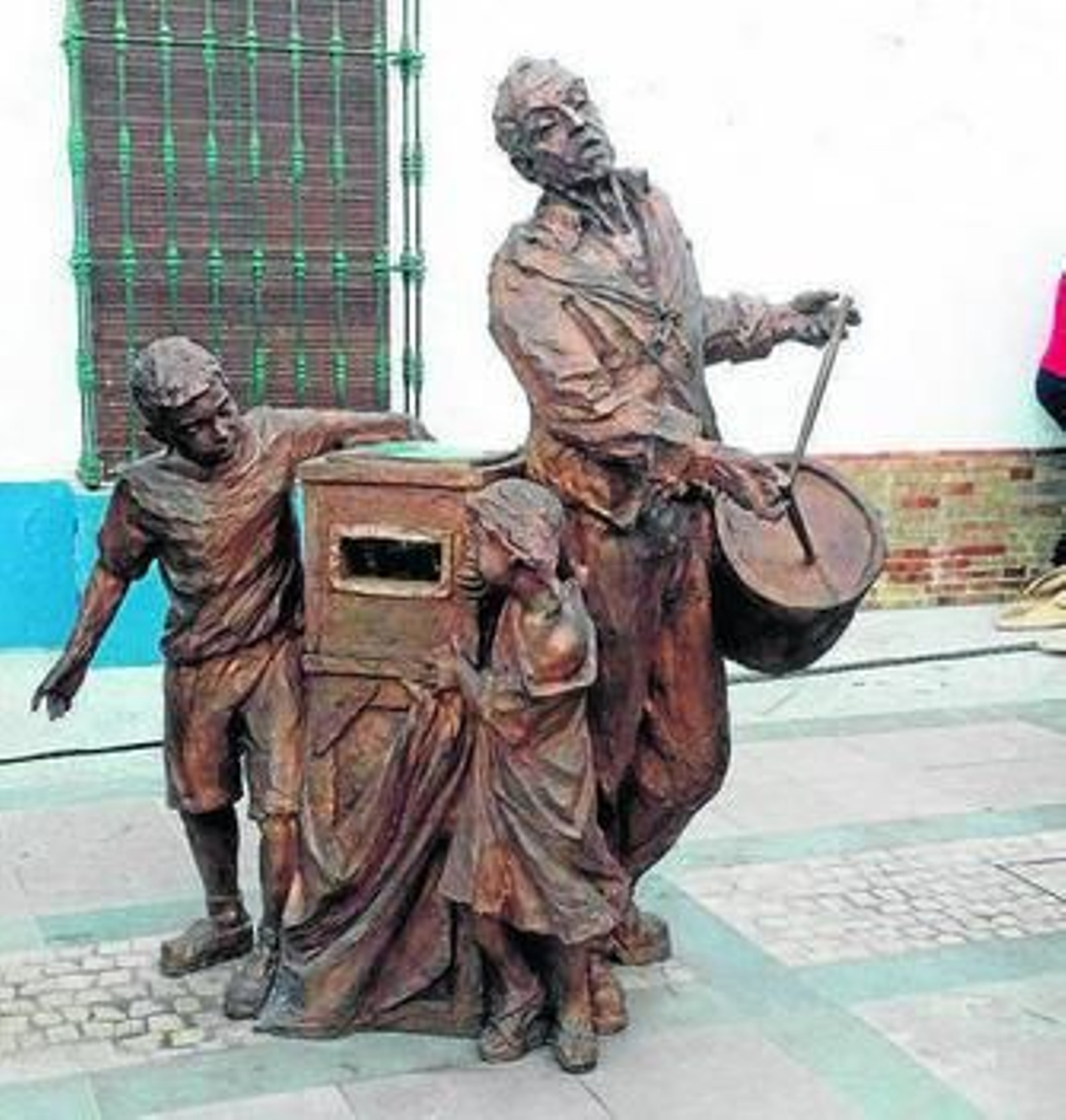 El conjunto escultórico en bronce realizado por el artista palmerino.
