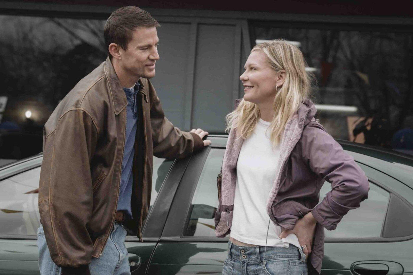Channing Tatum y Kirsten Dunst, en 'Roofman'.