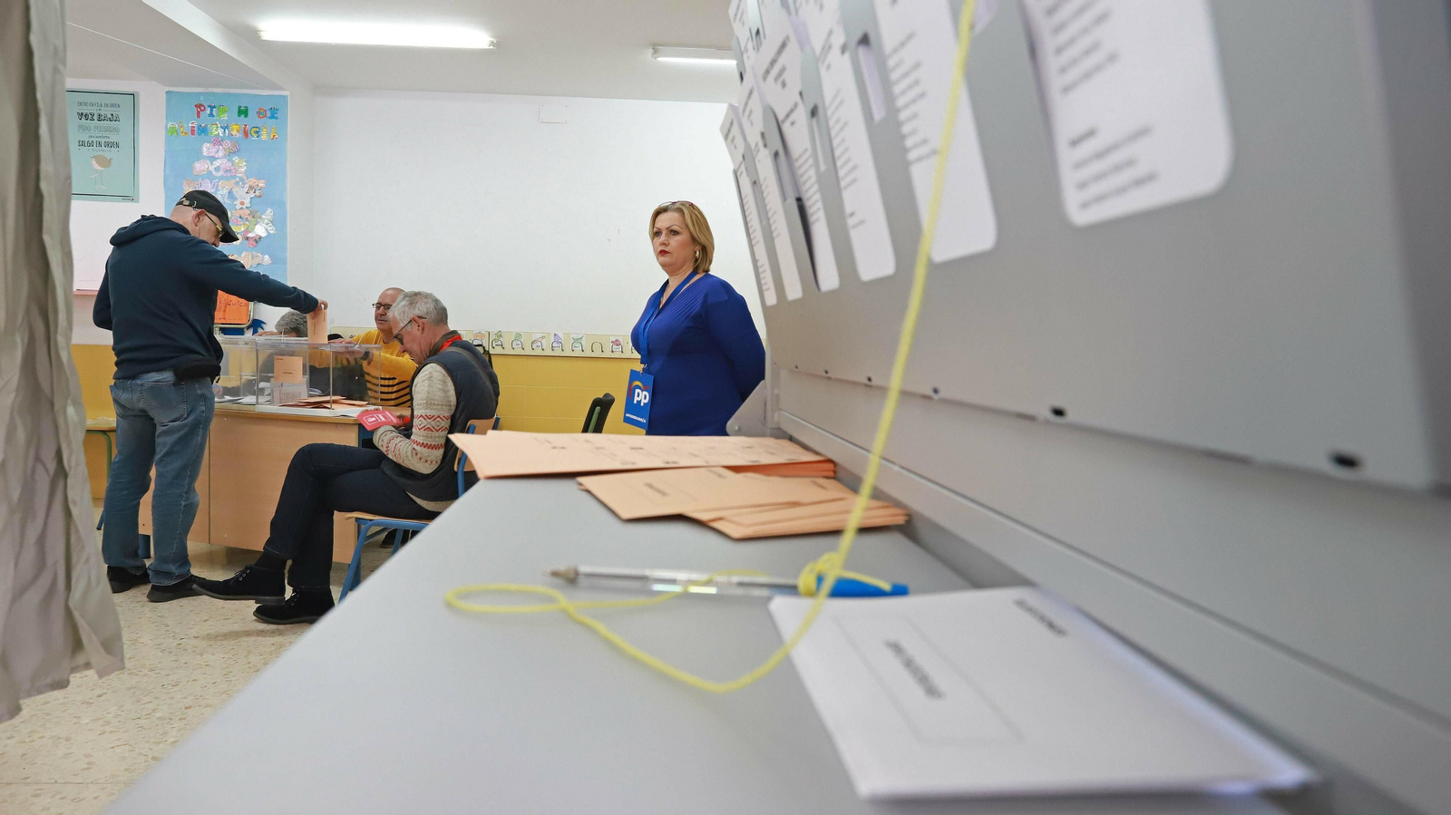 Las mejores fotos de la jornada electoral en Algeciras