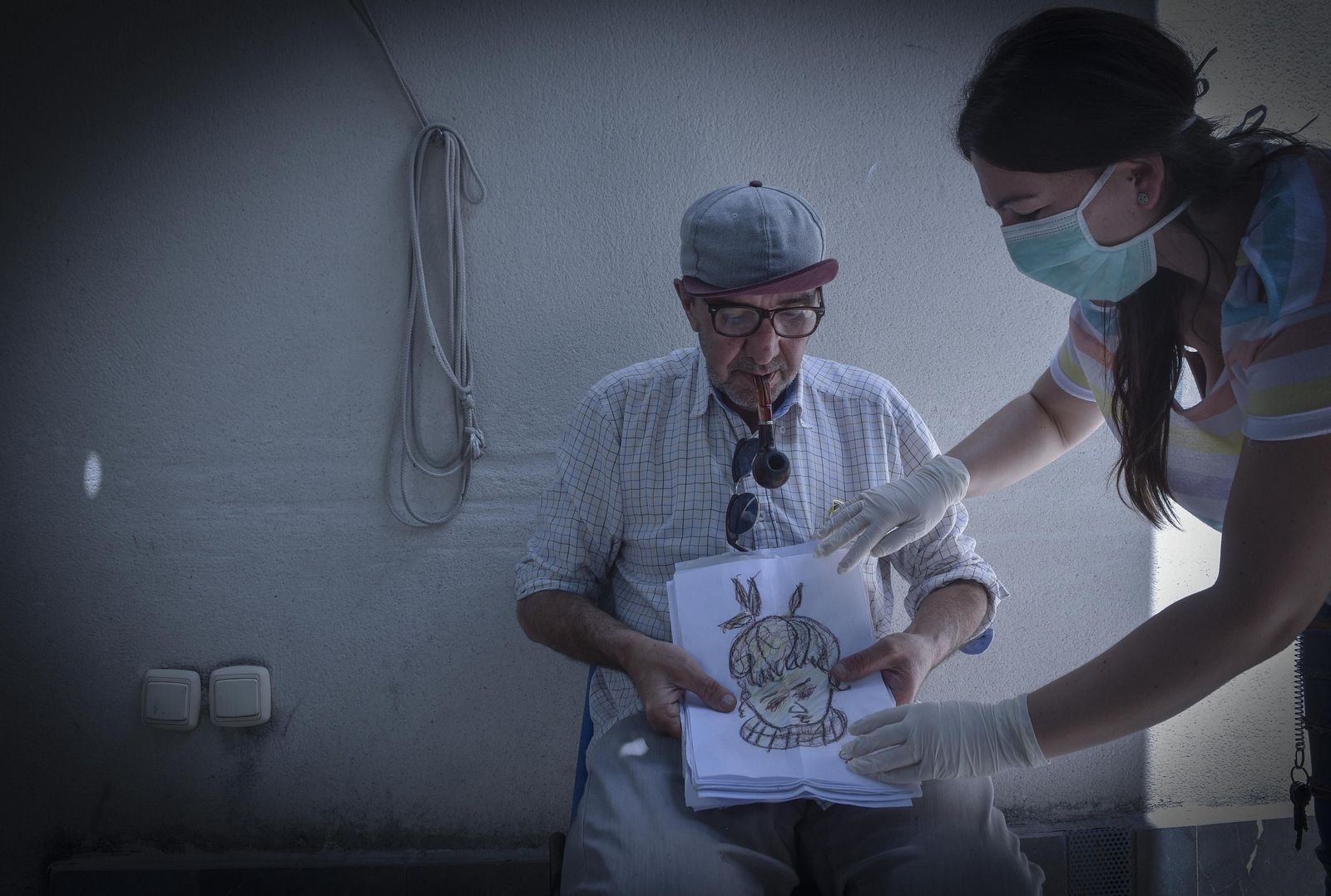 La resistencia de las personas con problemas de salud mental y sus cuidadores: un confinamiento ejemplar La resistencia de las personas con problemas de salud mental y sus cuidadores: un confinamiento ejemplar