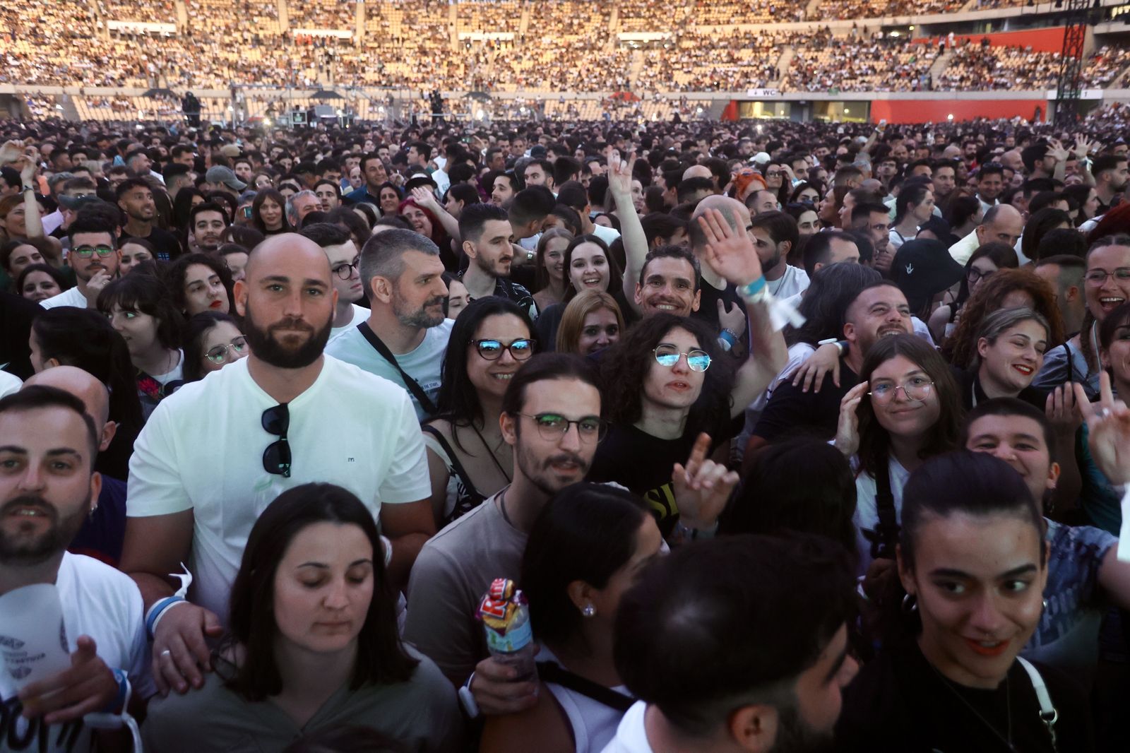 Búscate en el concierto de Estopa