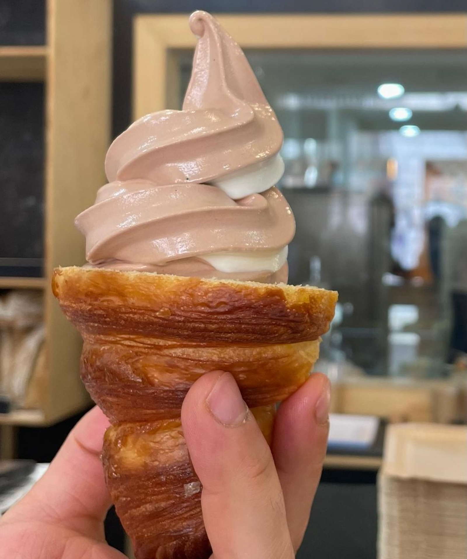El croissant helado es la nueva novedad para este época de verano El croissant helado es la nueva novedad para este época de verano