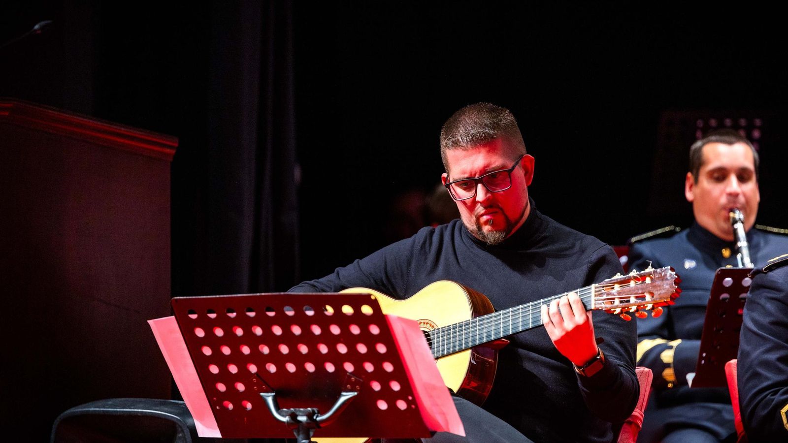 Homenaje al Rey en forma de concierto: la banda de Tercio Sur conmemora el X aniversario del reinado de Felipe VI Homenaje al Rey en forma de concierto: la banda de Tercio Sur conmemora el X aniversario del reinado de Felipe VI