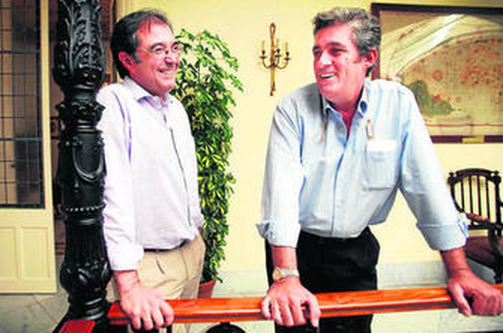 Luis Javier Díaz Orellana y Braulio González, el pasado miércoles, en el Casino Jerezano.