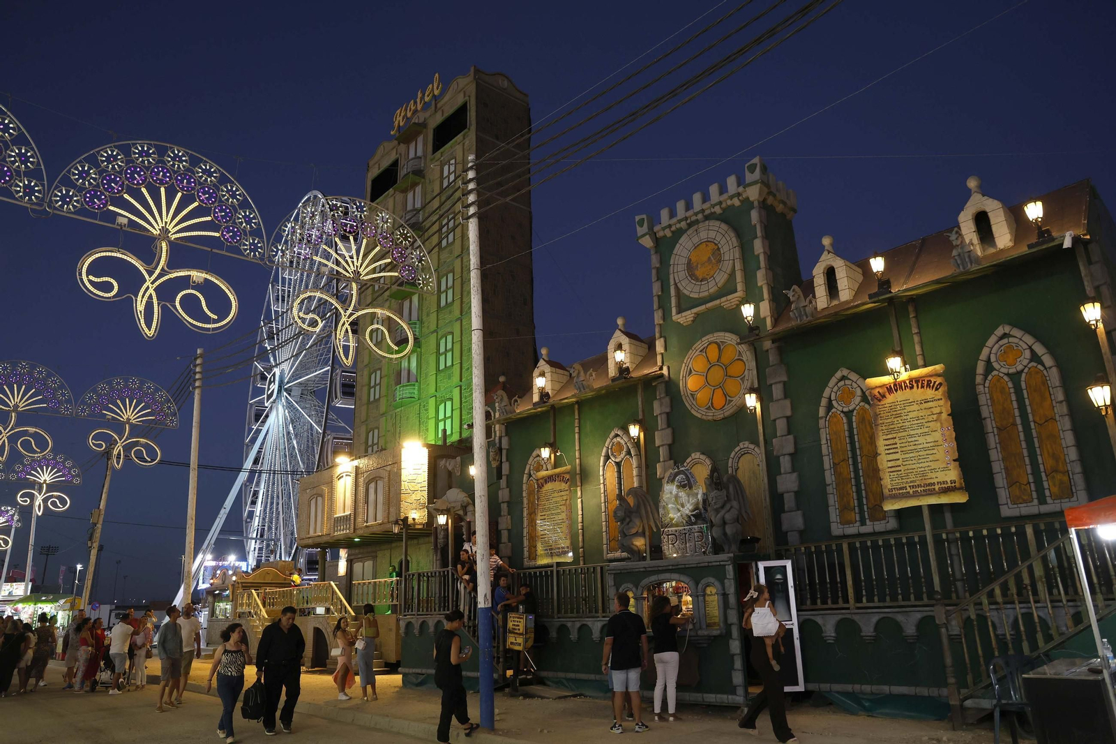 Búscate en las fotos del sábado de la Feria de La Línea