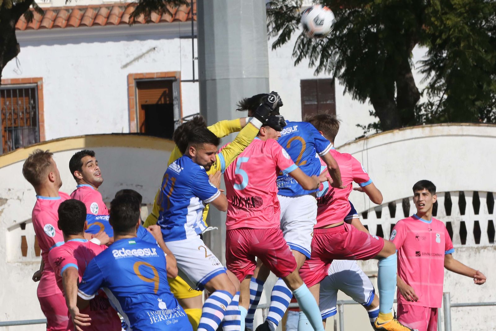 Las imágenes del Jerez Industrial - Atlético Algabeño