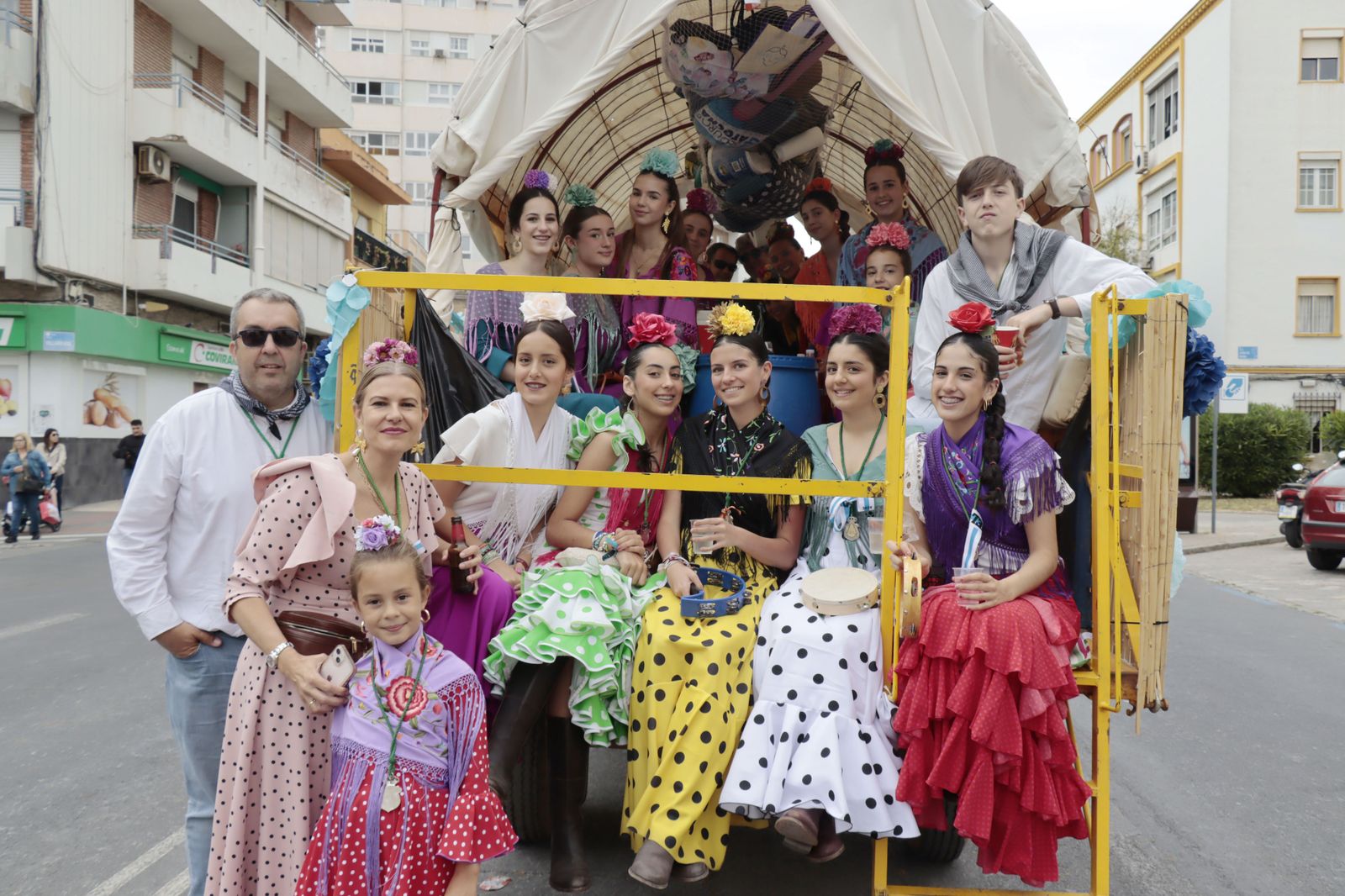 Imágenes de los carros de la Hermandad del Rocío de Huelva