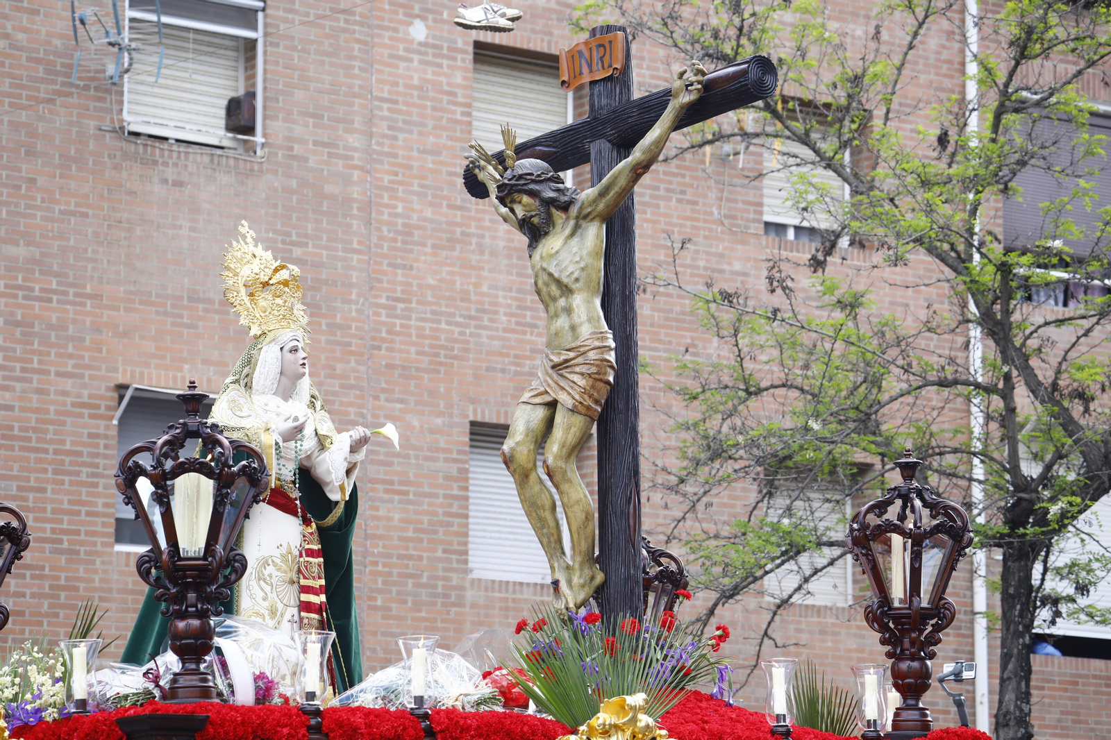 El Cristo de la Piedad, durante la salida procesional de la Semana Santa 2022.