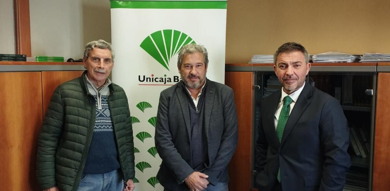 Presentación del convenio de Unicaja Bano con la Asociación de Empresarios de Nerja.
