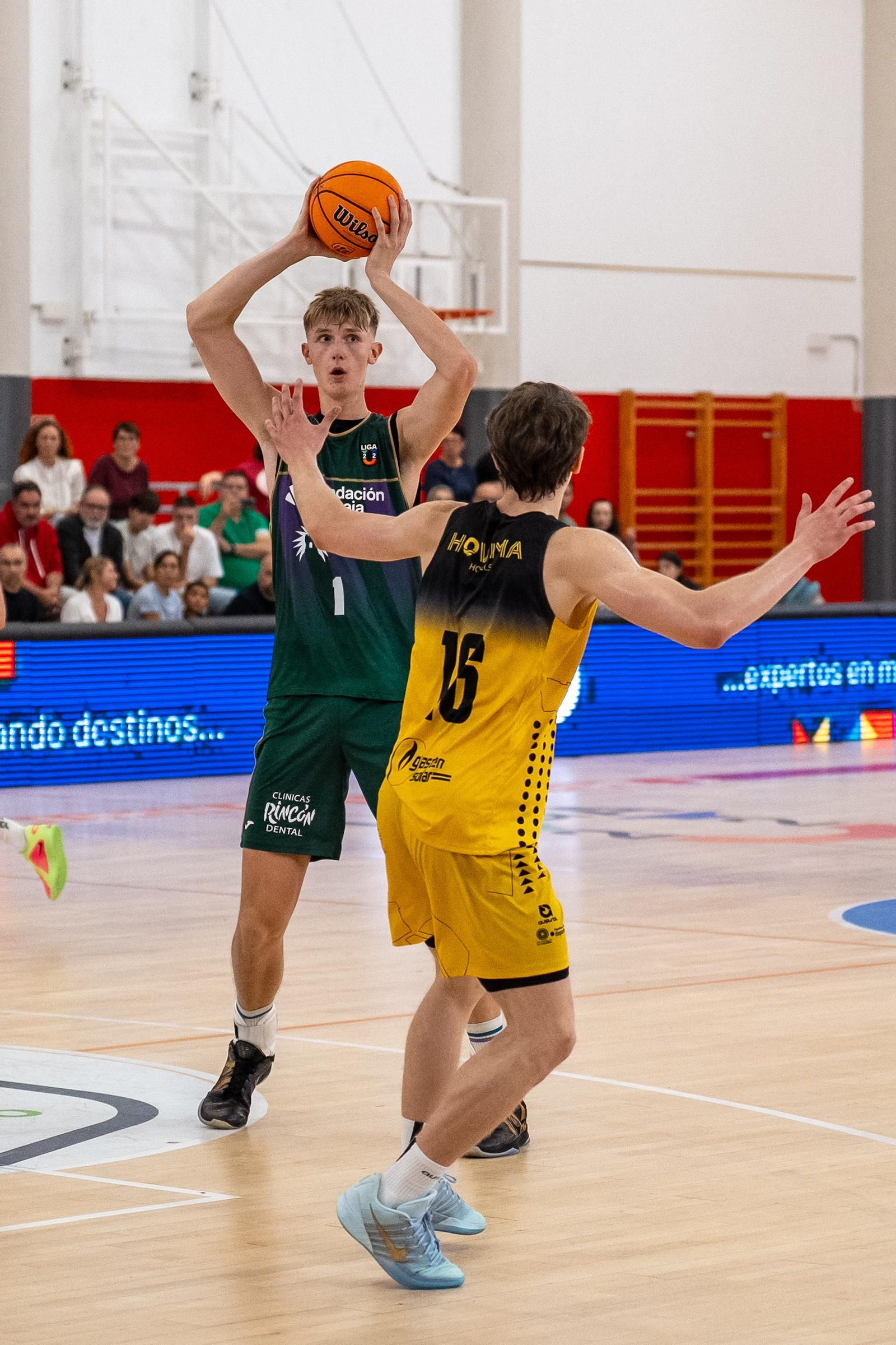 Unicaja Alhaurín de la Torre-Canarias de la Liga U22, en fotos