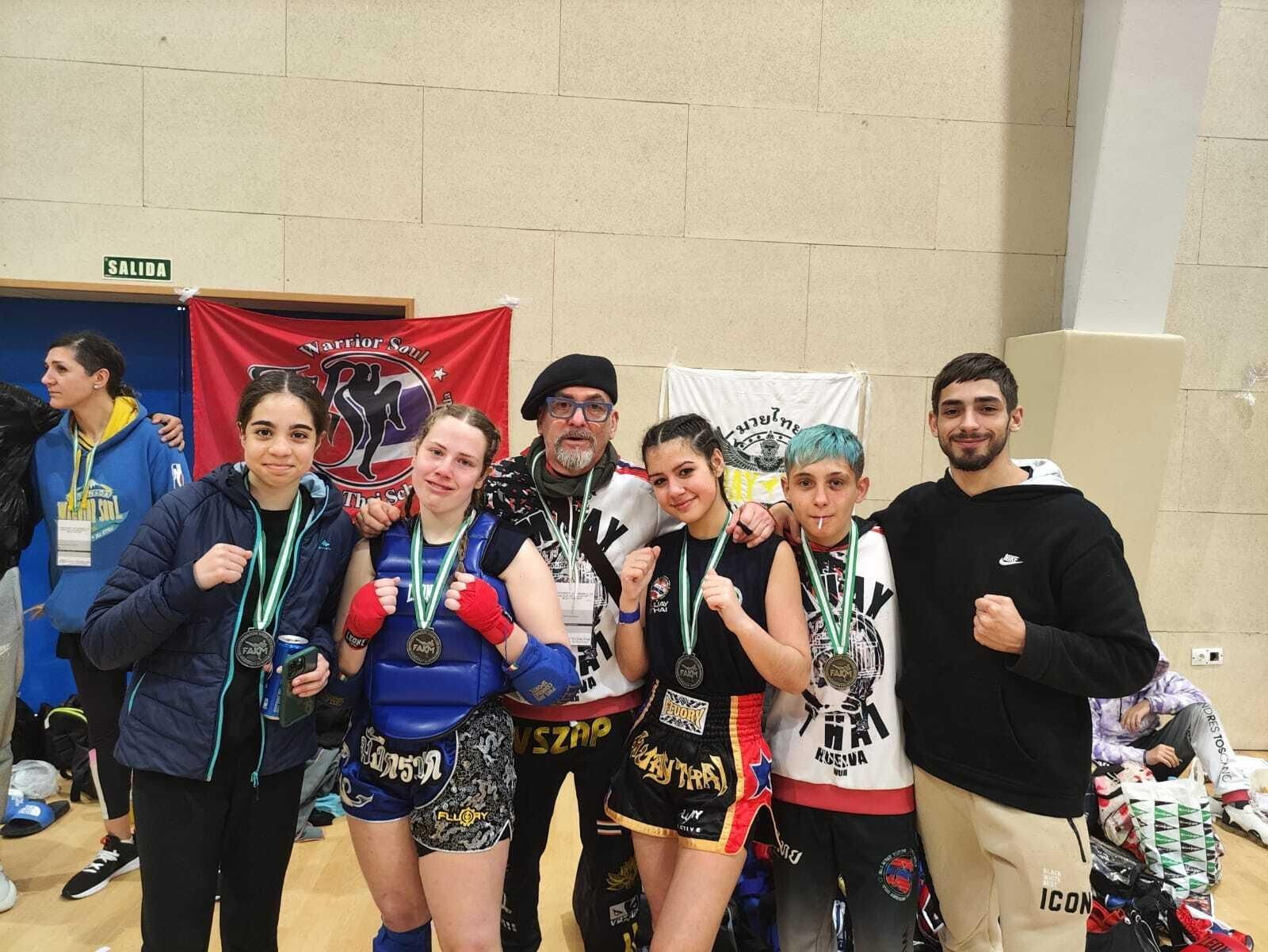 Varios de los medallistas en el Campeonato de Andalucía celebrado en Oguijares.