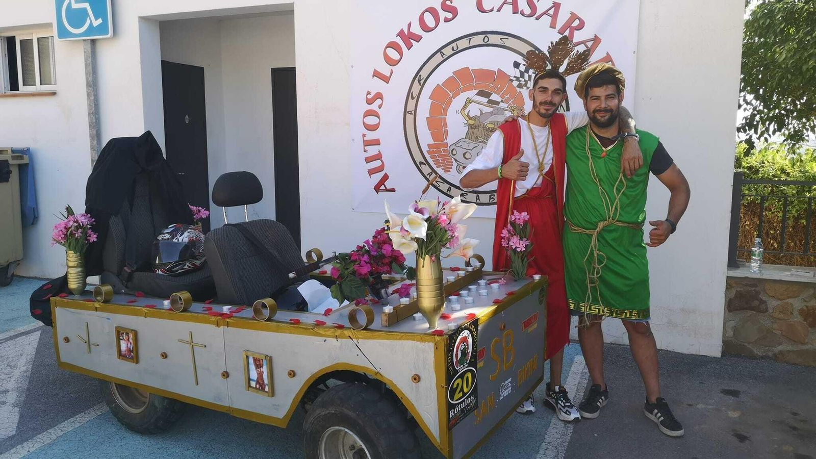 Un vehículo de lo más religioso.