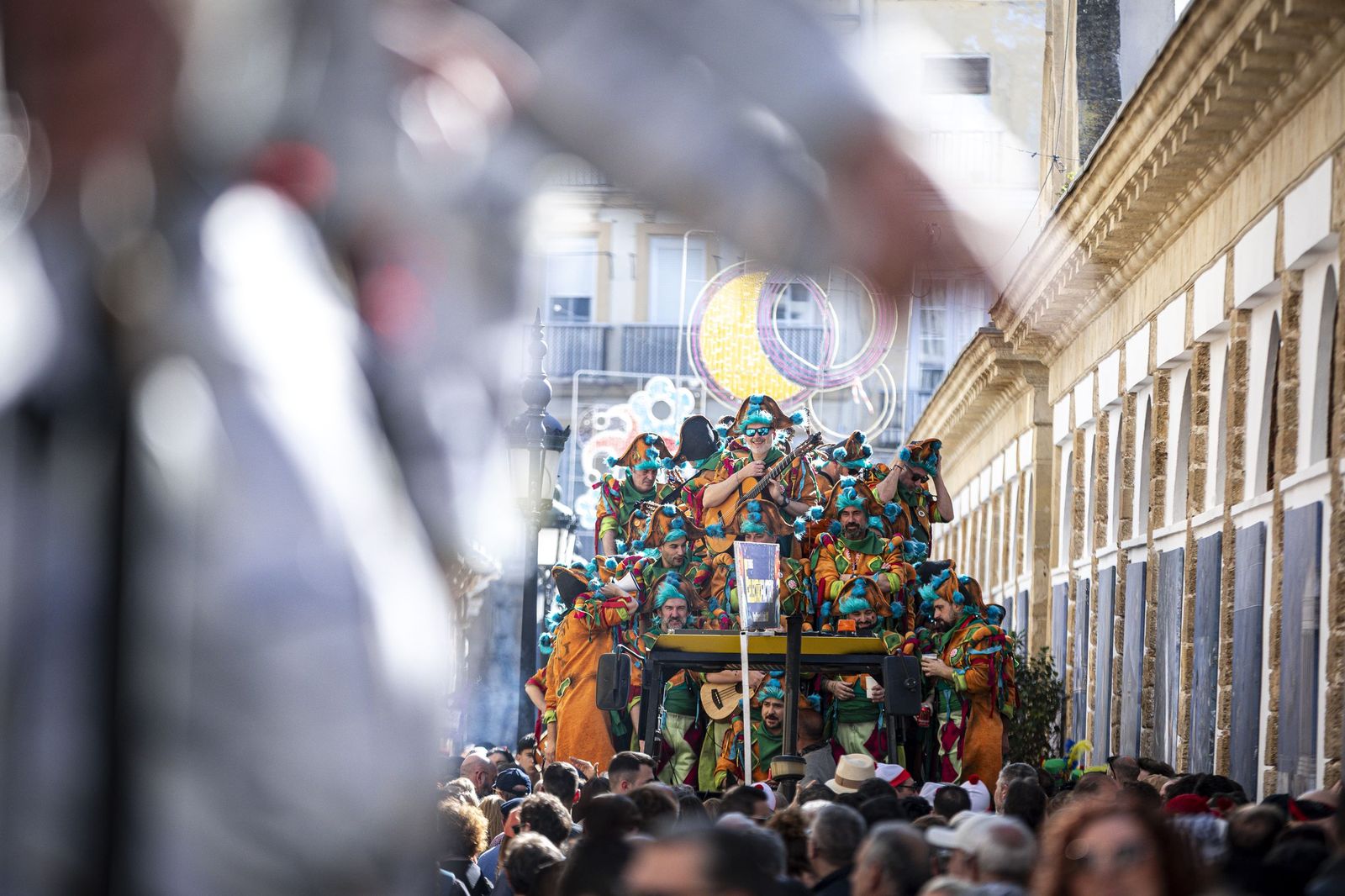 Las imágenes del Domingo de Piñata del Carnaval de Cádiz 2026