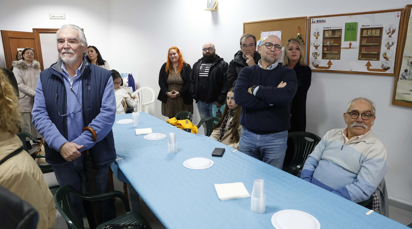 Las fotos de la entrega de la medalla de oro de la Asociación Fuerte de Santa Bárbara al padre José Villén